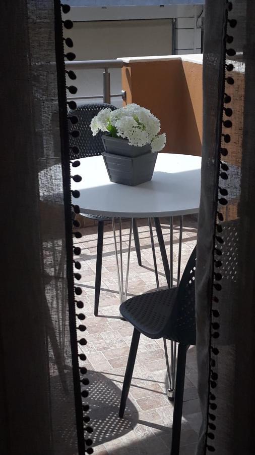 Evdokia'S Apartments And Rooms 네오스마르마라스 외부 사진